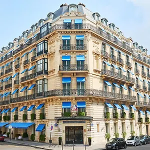 Hotel La Tremoille Paris